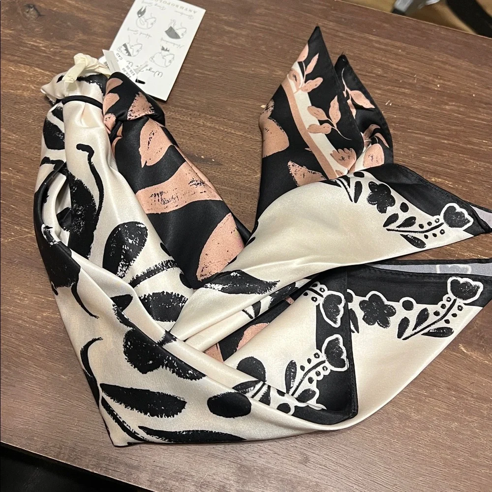 ANTHROPOLOGIE Printed hair scarves